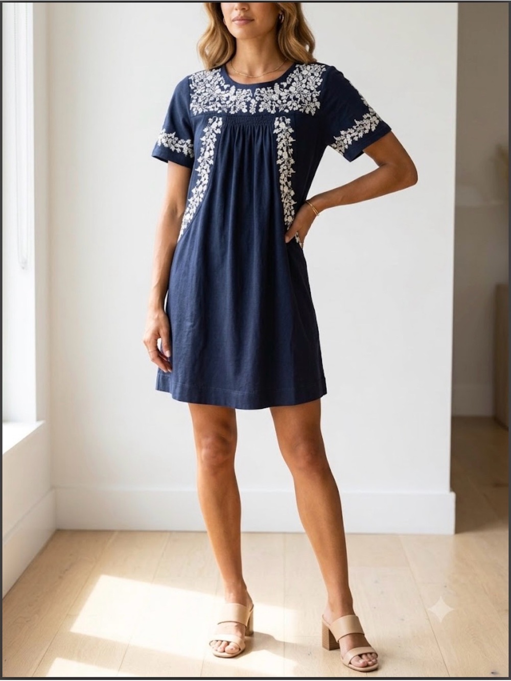 Caslon Women’s Navy Dress with White Floral Embroidery Petite Small